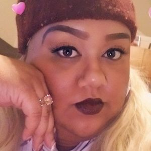 Meet your Posher, Shanetra